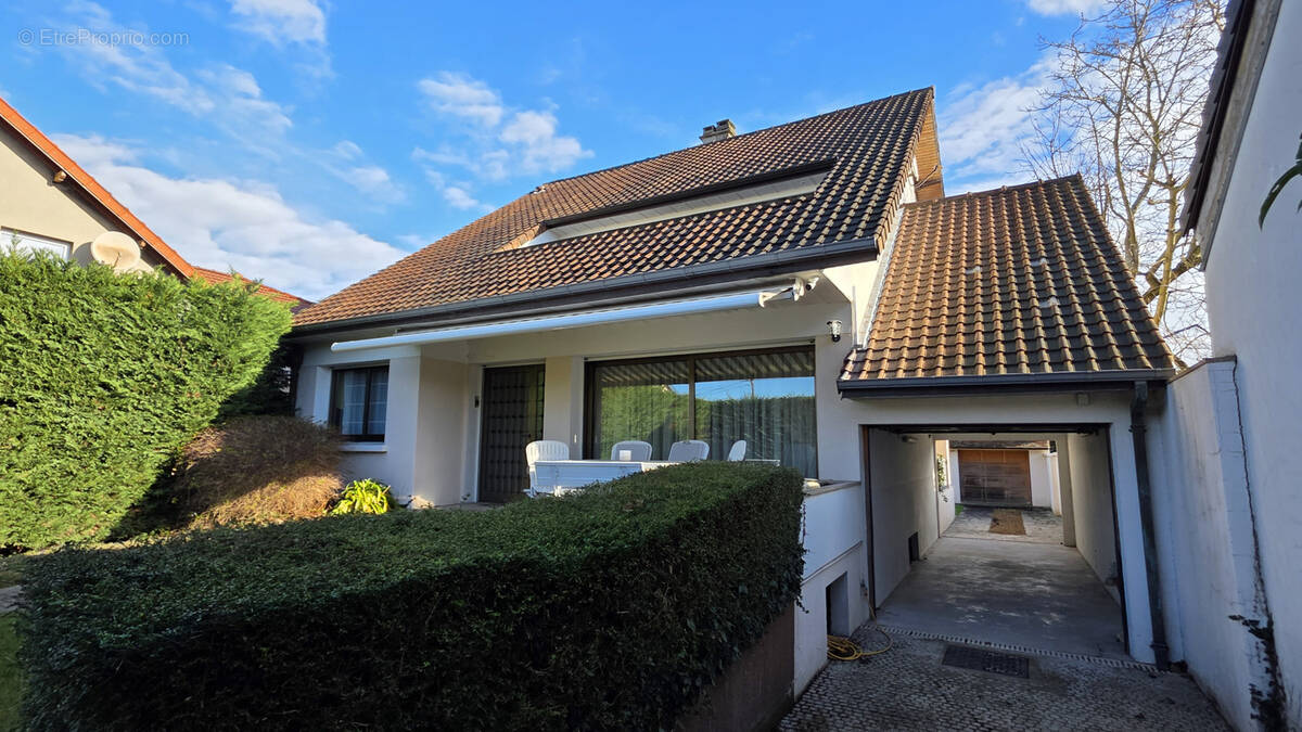 Maison à TREMBLAY-EN-FRANCE