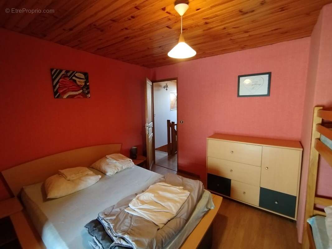 Appartement à BESSE-ET-SAINT-ANASTAISE