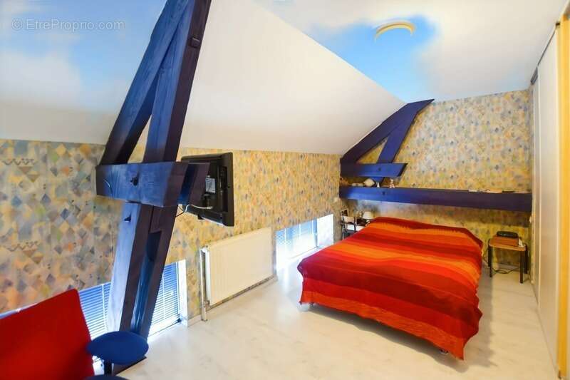 Maison à LE CREUSOT