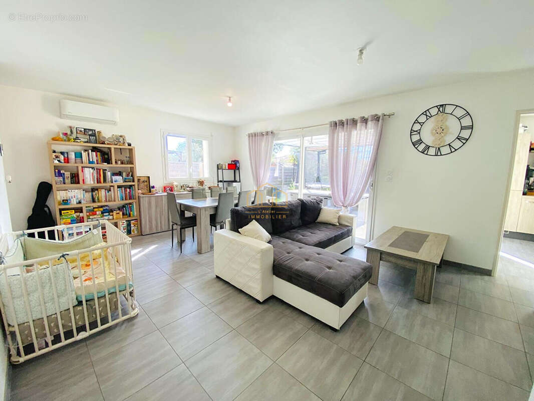 Maison à PARENTIS-EN-BORN