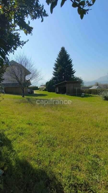 Chambéry-le-Vieux – Vue montagnes, grand jardin et maison aux multiples possibilités ! - photo 15
