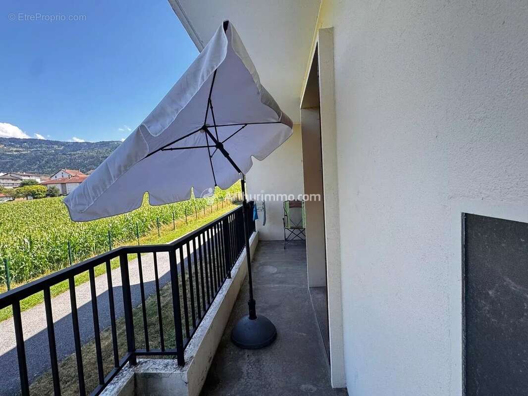 Appartement T4 de 80 m² – Terrasse – 3 chambres – Résidence calme – Gare à pied - photo 7