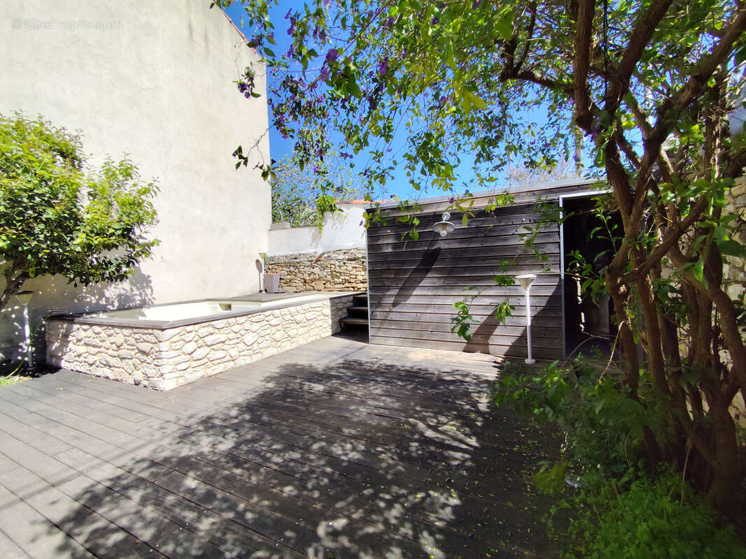 Maison à NIMES