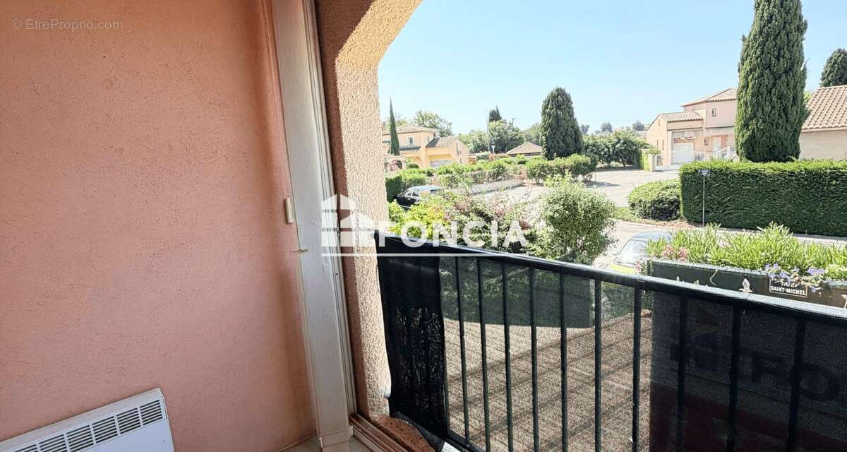 Appartement à LA LONDE-LES-MAURES