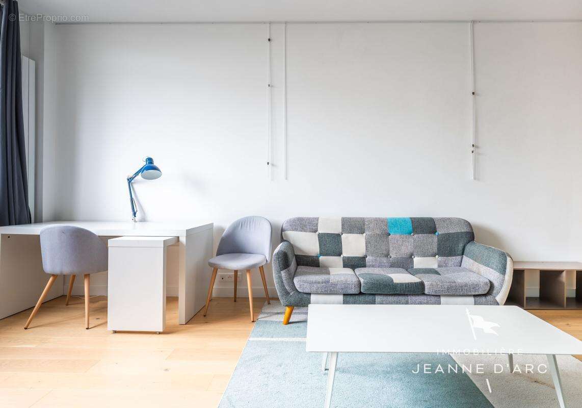 Appartement à PARIS-4E