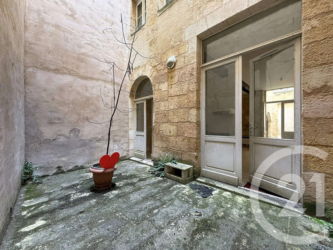 Appartement à BORDEAUX