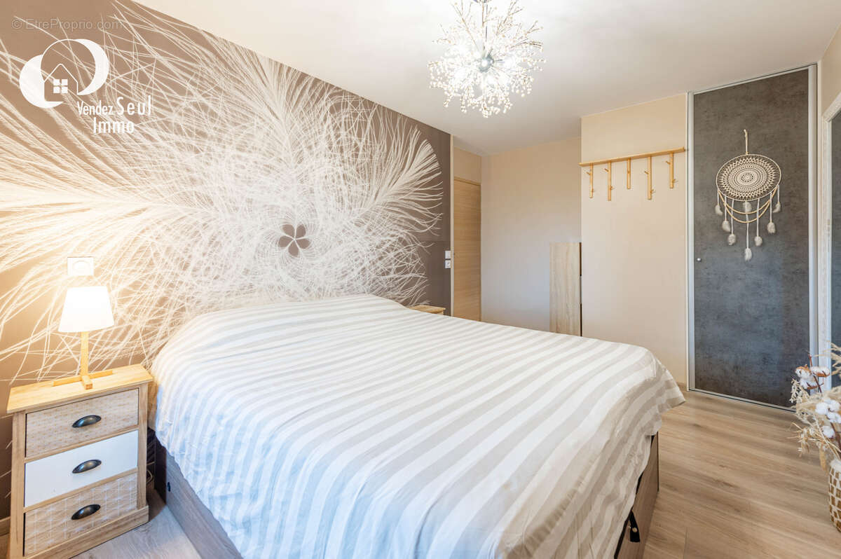 Appartement à POISY