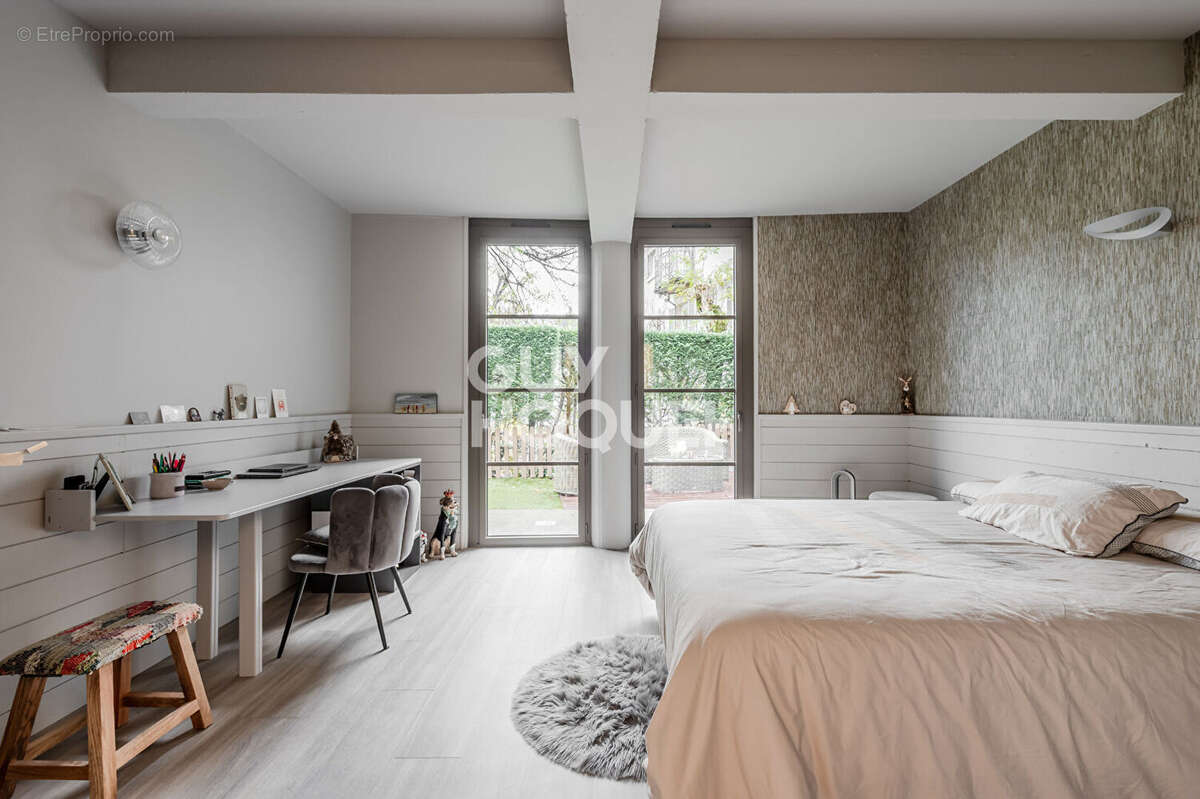 Appartement à SAINTE-FOY-LES-LYON