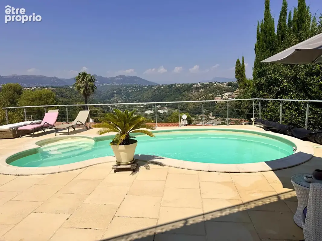 Cagnes sur mer - villa 3/4 pieces + studio piscine calme - photo 9