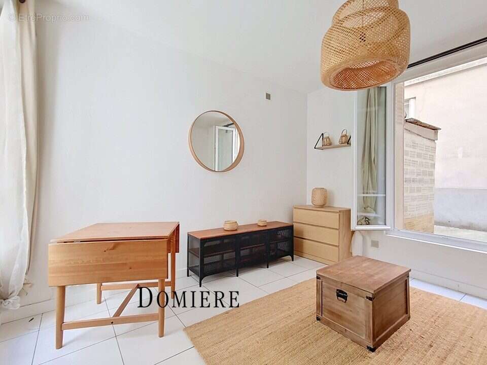 Appartement à PARIS-18E