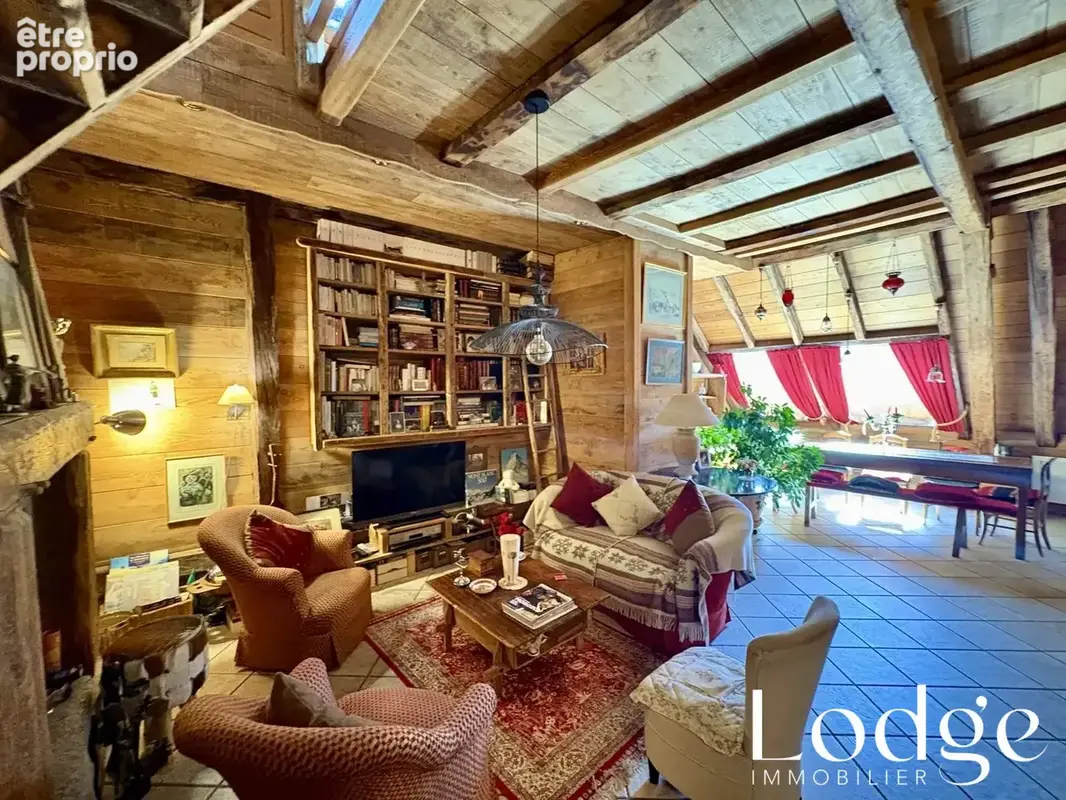 Maison 8 pièces 270 m² à vendre à Saint-Chaffrey (05330) - photo 9