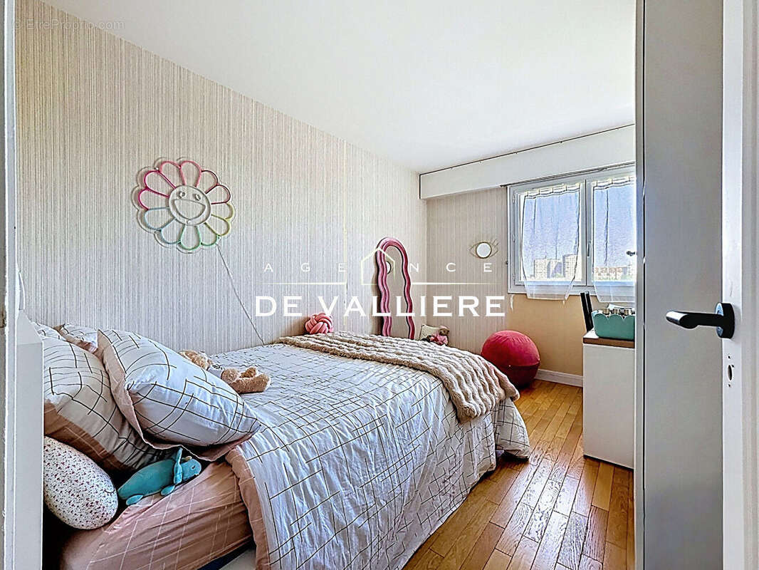 Appartement à RUEIL-MALMAISON