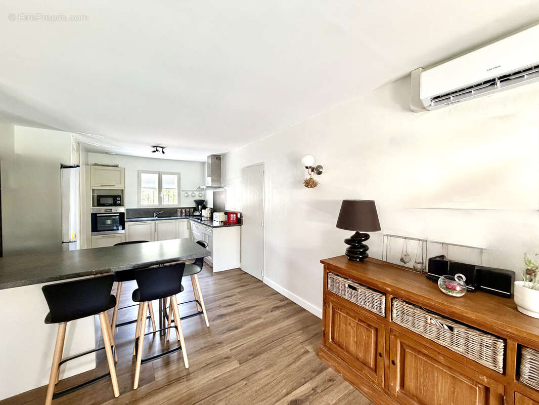 Générac, maison familiale T8 de 172m2 prête à vivre - photo 8