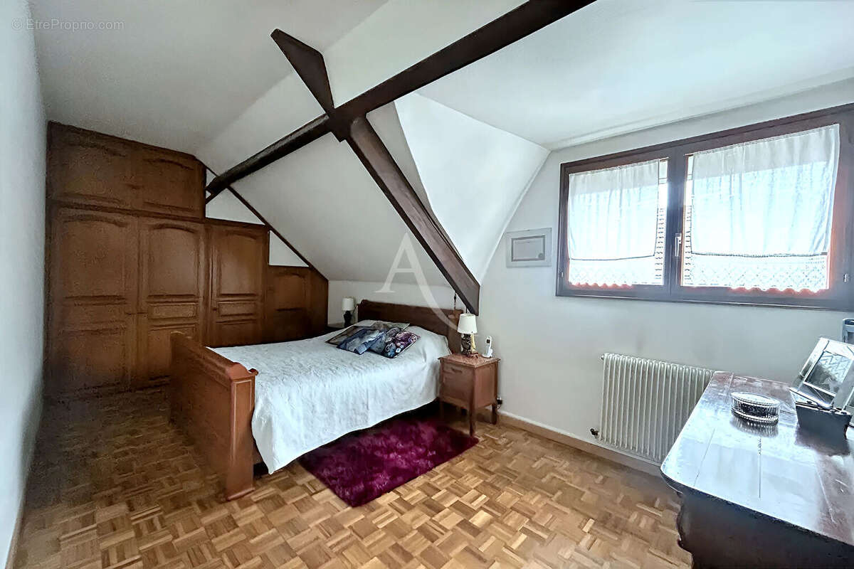 Maison à VITRY-SUR-SEINE