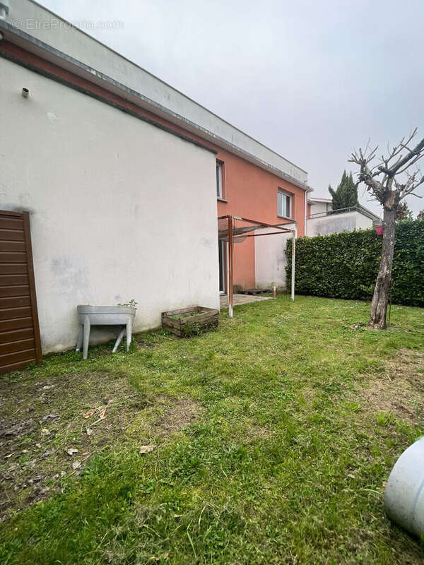 Appartement à SAINT-ANDRE-DE-CUBZAC