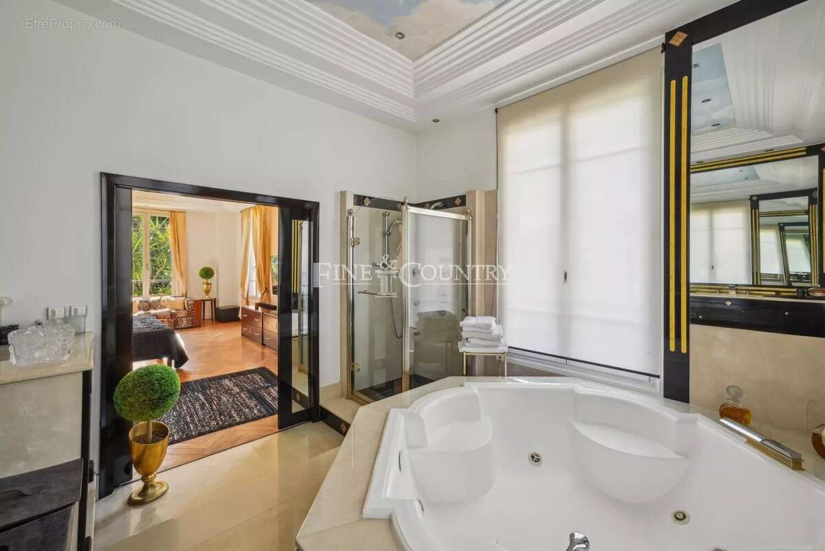 Maison à CANNES