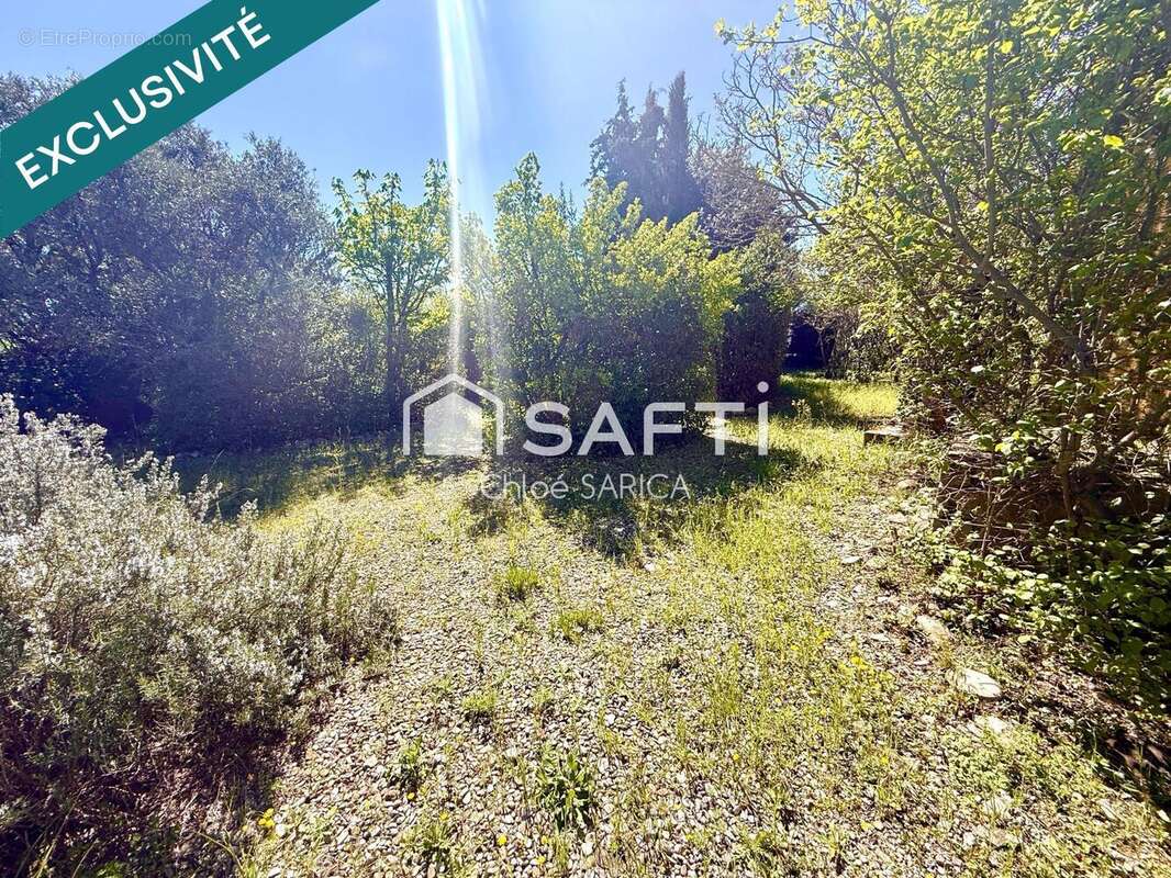 Photo 3 - Terrain à VOLX