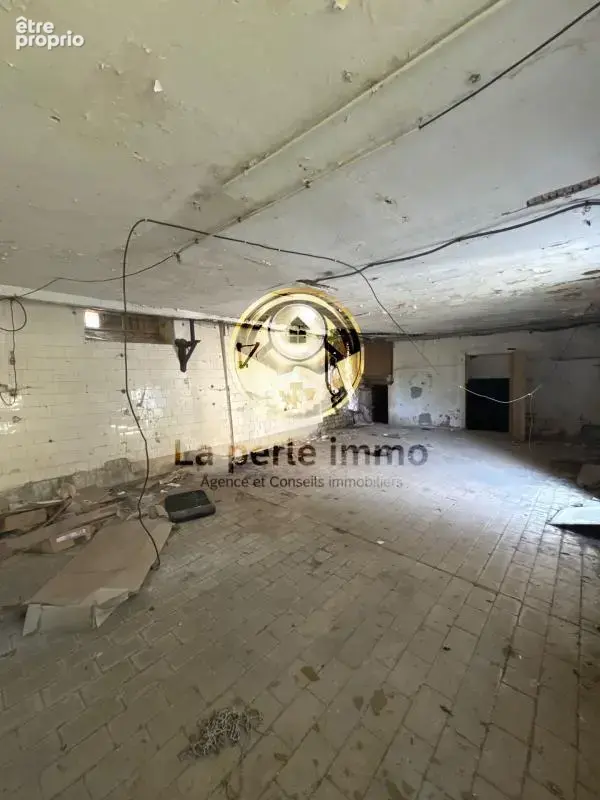 Immeuble de 677 m² sur terrain de 2506 m² à Barbery 14220 - photo 24
