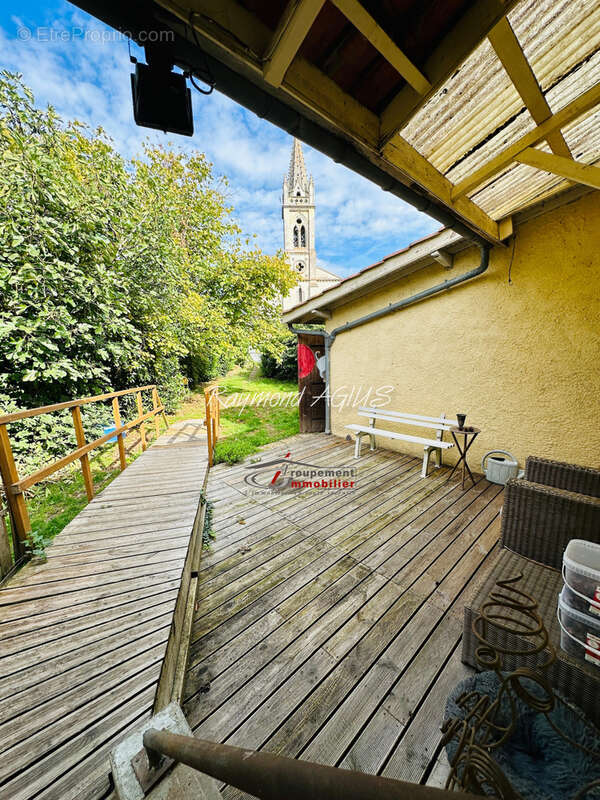 Maison à PORT-SAINTE-FOY-ET-PONCHAPT