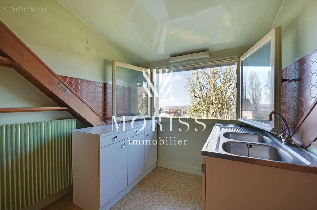 Maison à MONTIGNY-LES-CORMEILLES