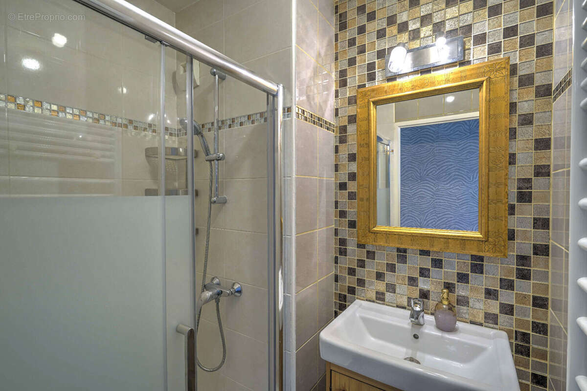 Appartement à NANTERRE