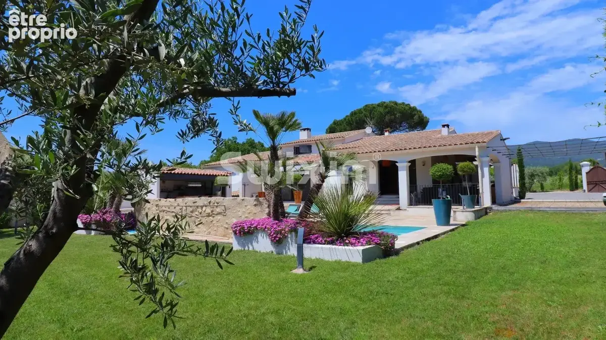 Magnifique villa avec piscine. - photo 6