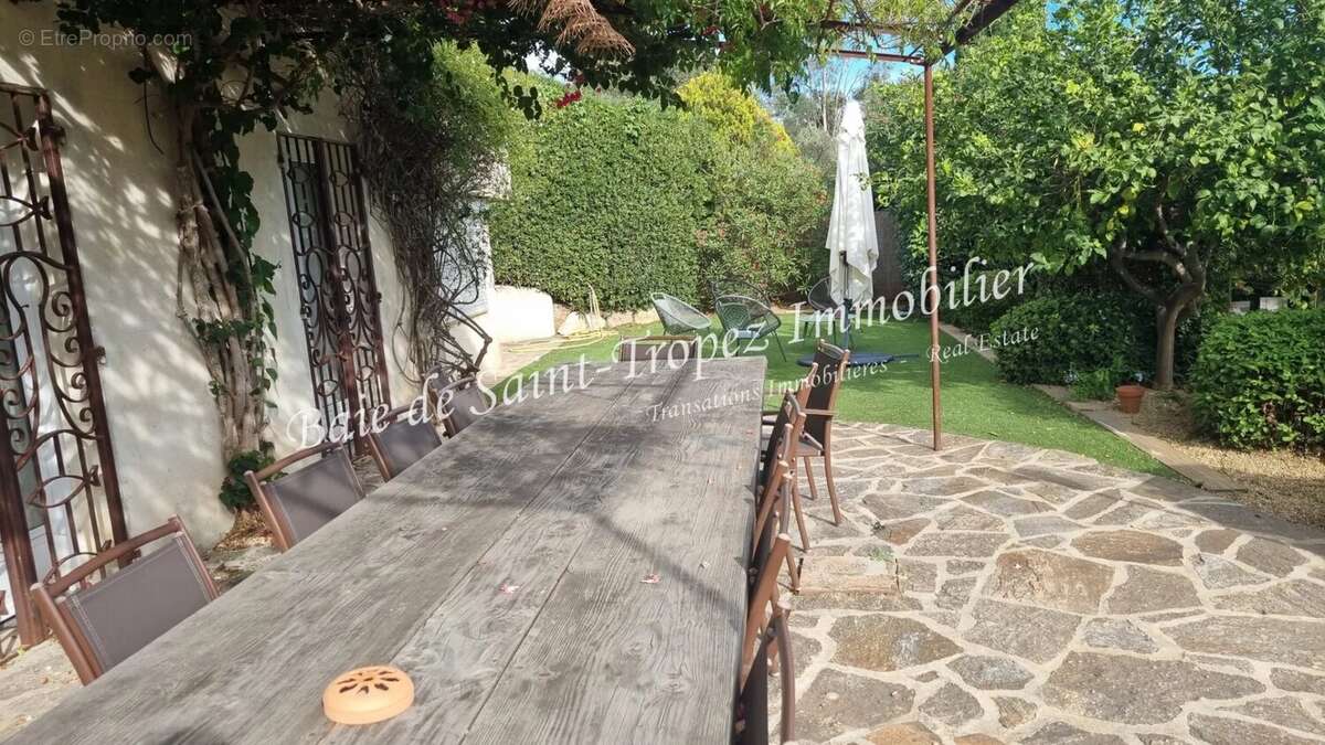 Maison à LA CROIX-VALMER