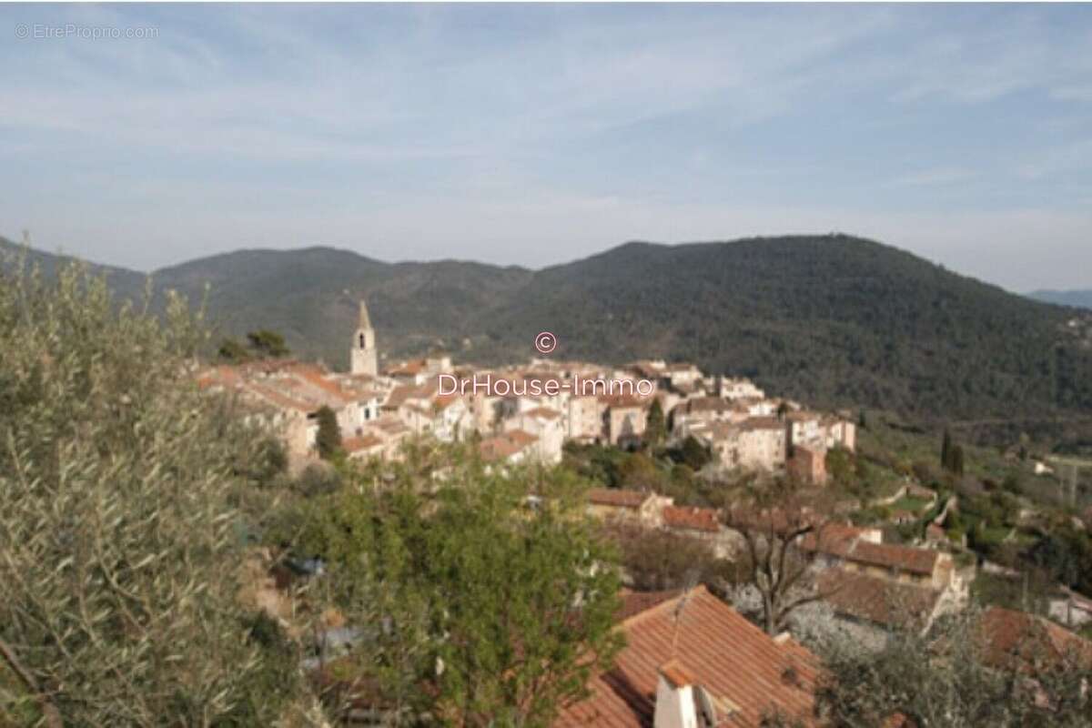 Terrain à BARGEMON