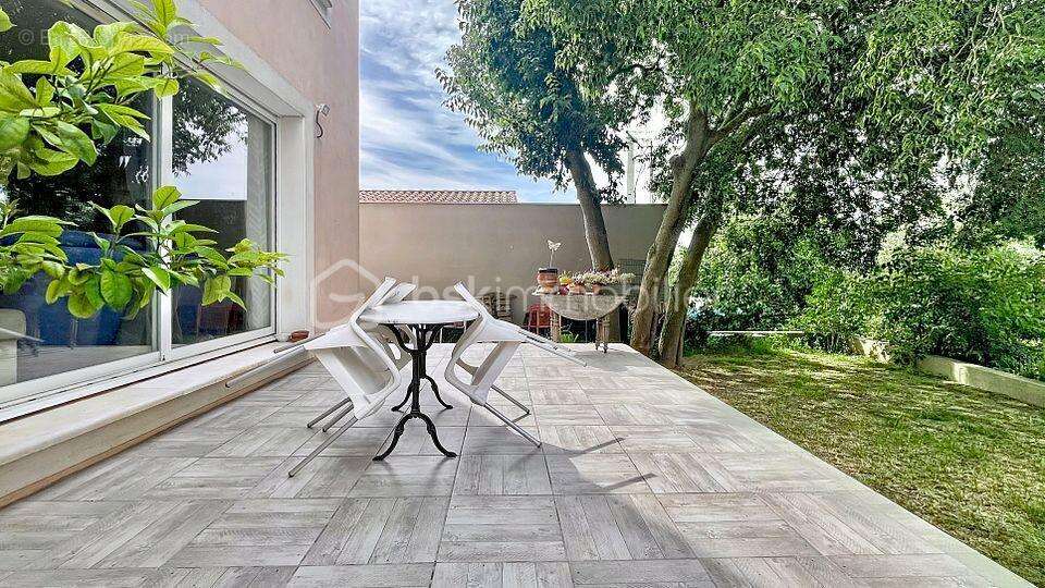 Maison à MILHAUD