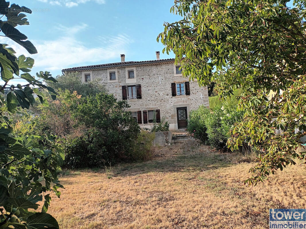 Maison 4 chambres garage jardin - photo 2