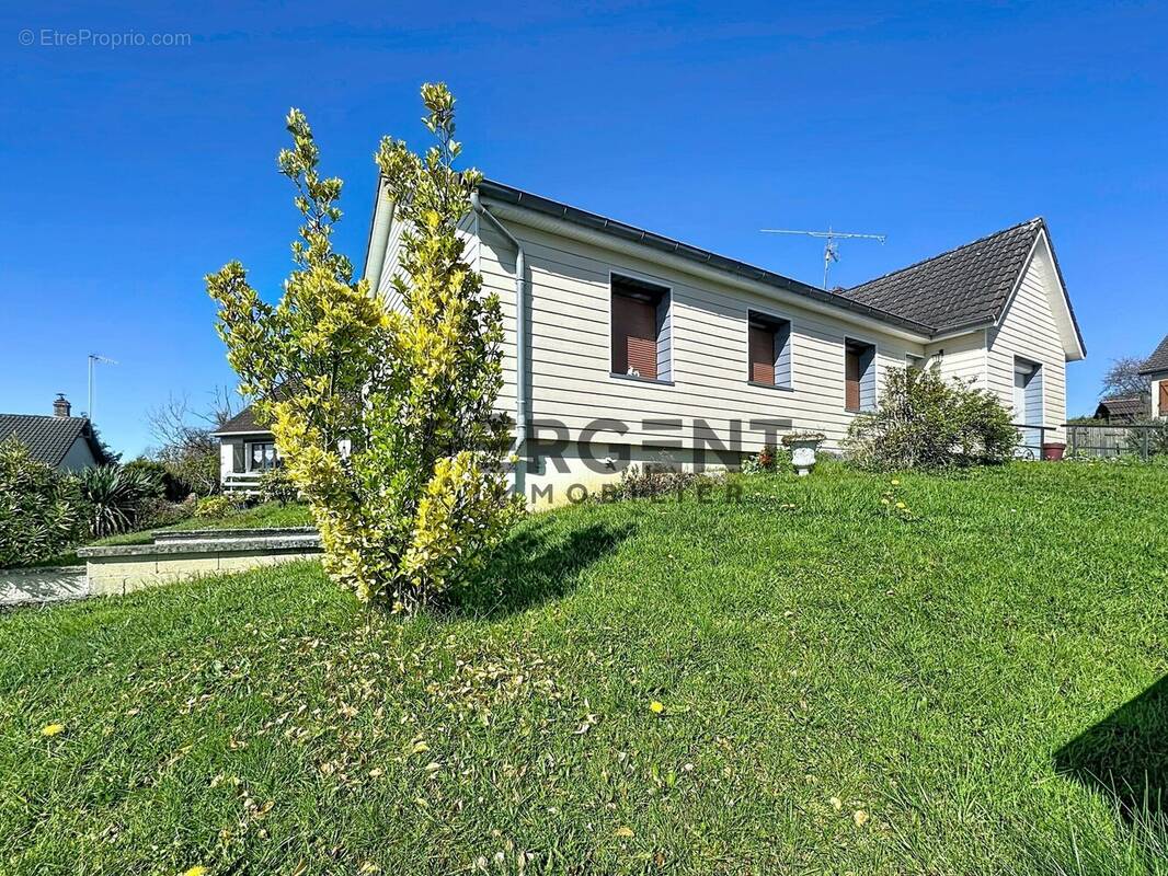 Maison à LA FRANCHEVILLE