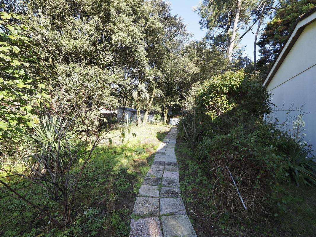 Terrain à JARD-SUR-MER