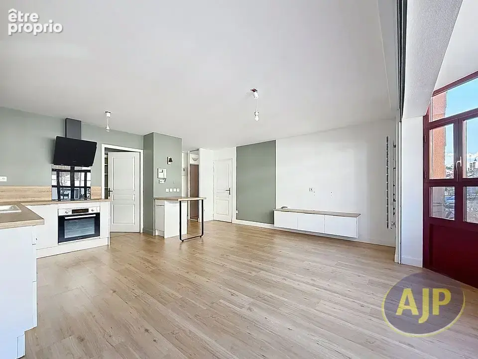 Arcachon Centre ville Beau T2 60M² Garage - photo 4