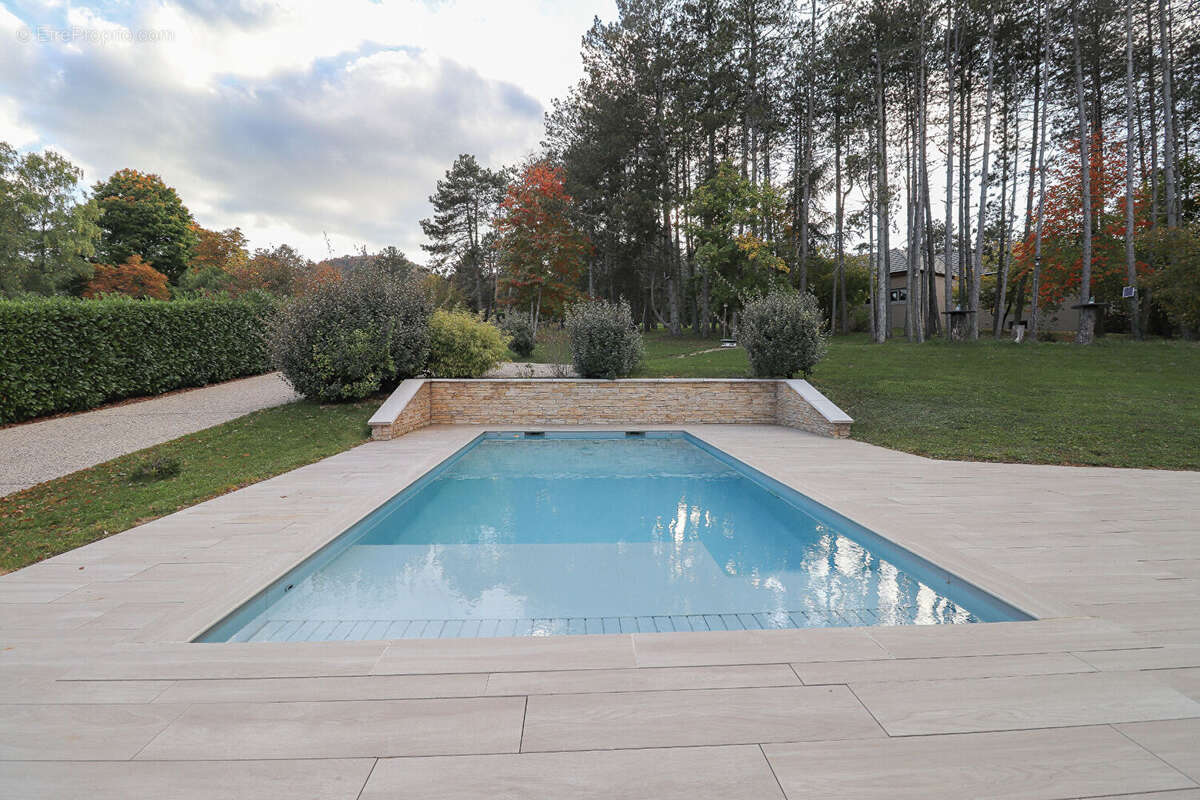 Maison à VELARS-SUR-OUCHE