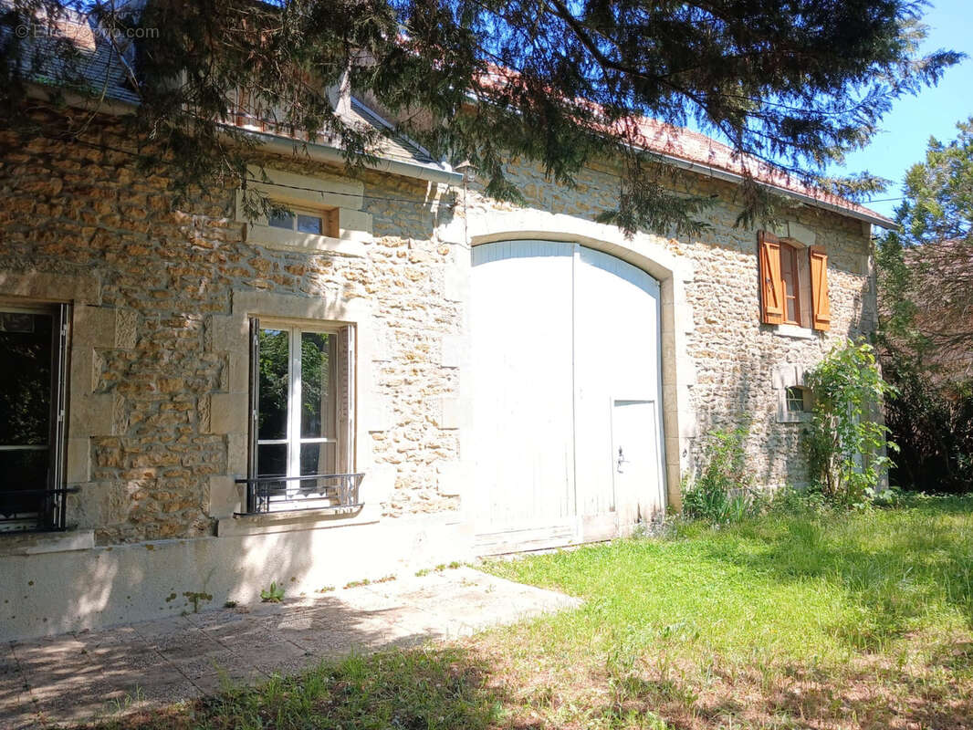 Maison à NEUILLY