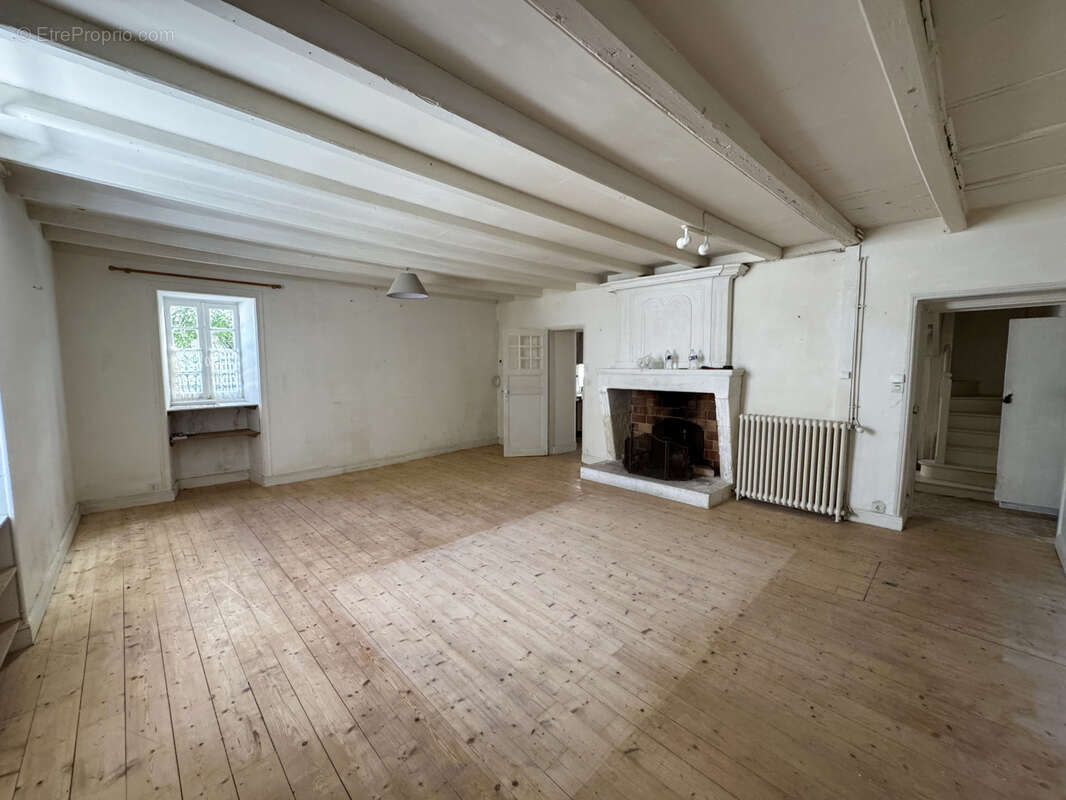Maison à TALMONT-SUR-GIRONDE