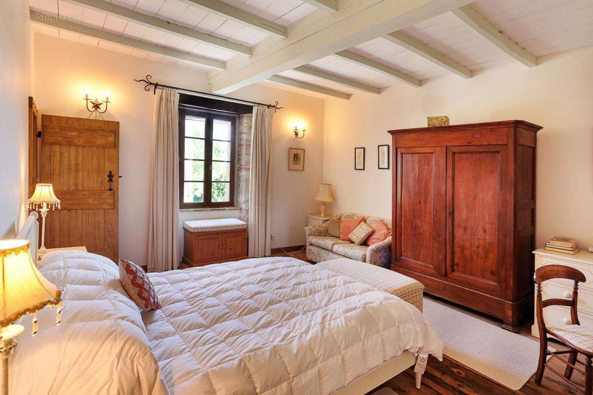Maison à CASTELNAU-DE-MONTMIRAL