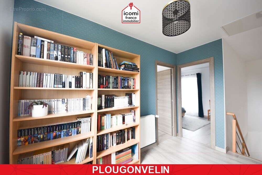 Maison à PLOUGONVELIN