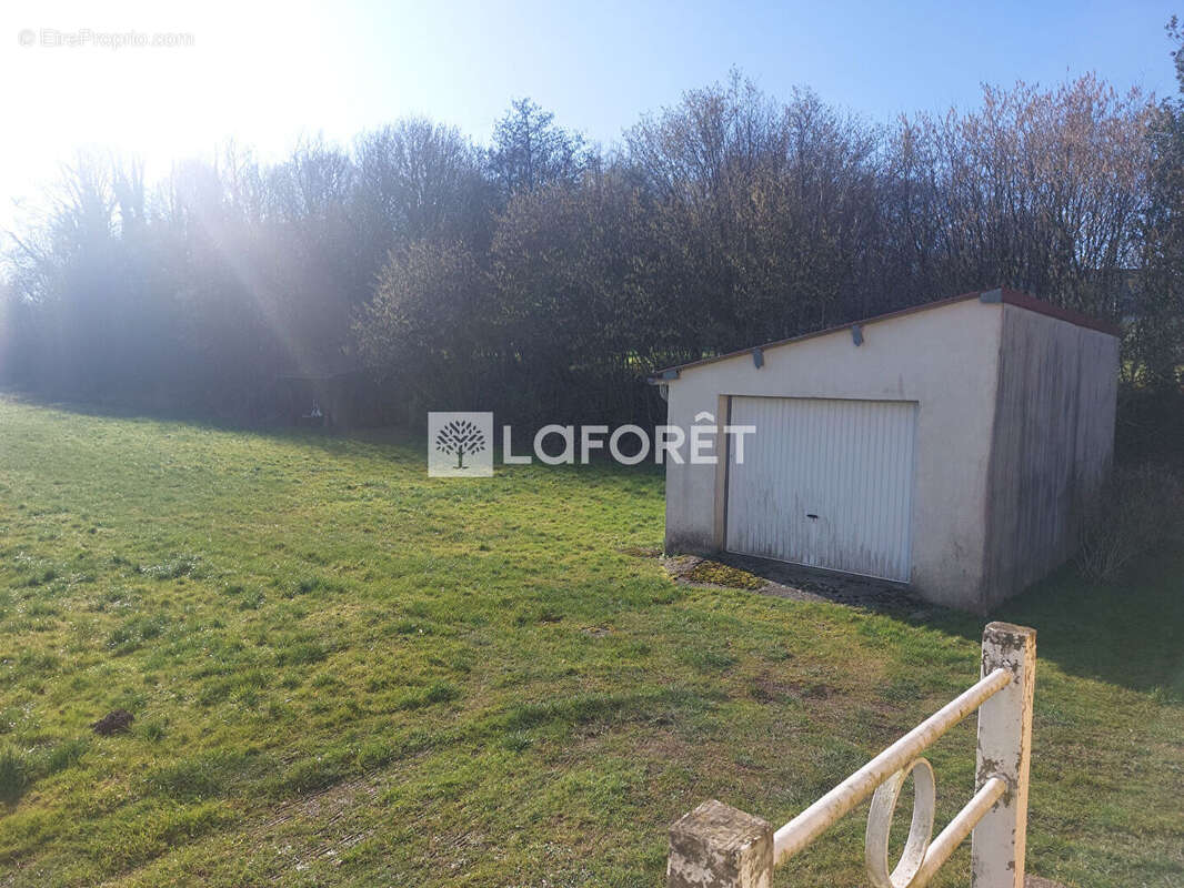 Maison à AUXI-LE-CHATEAU