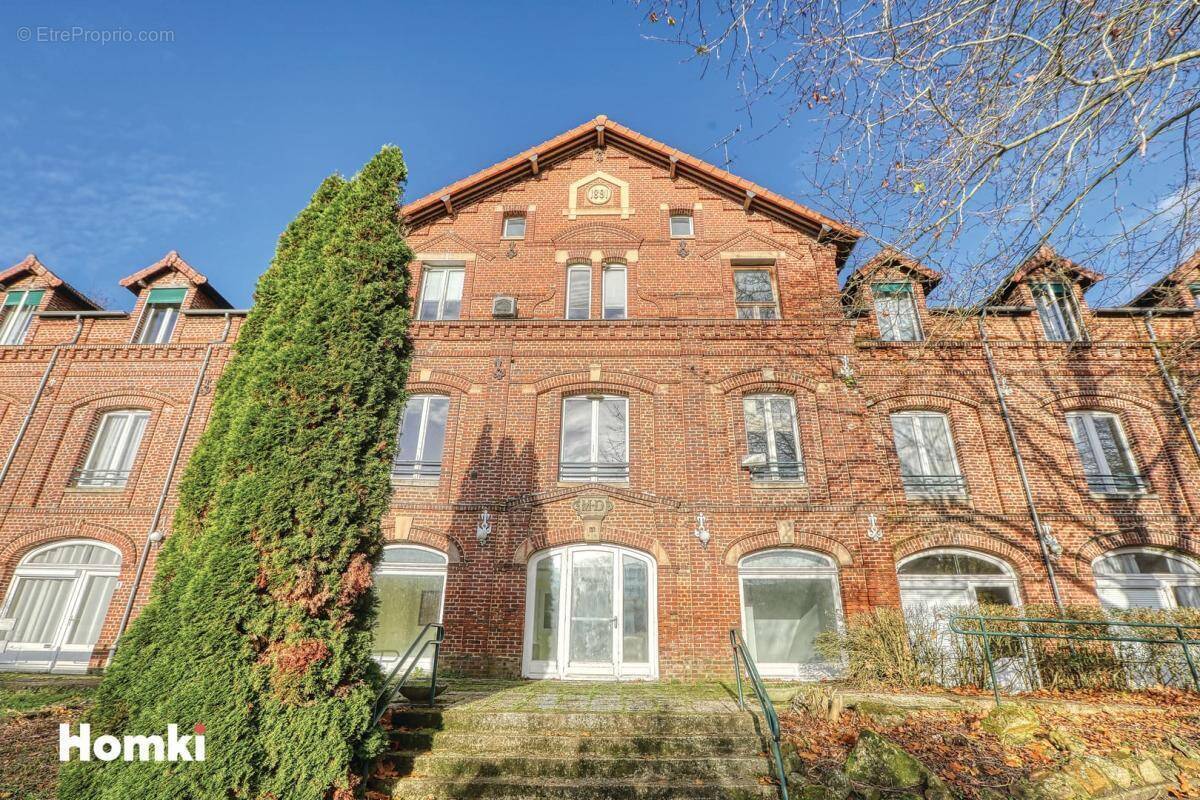 Appartement à TRIE-CHATEAU