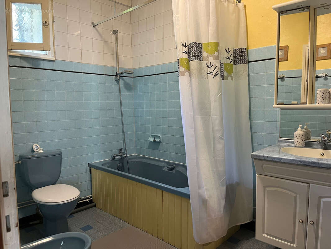 Maison à LA COQUILLE