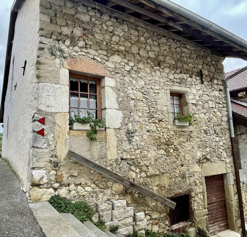 Maison à FRANGY