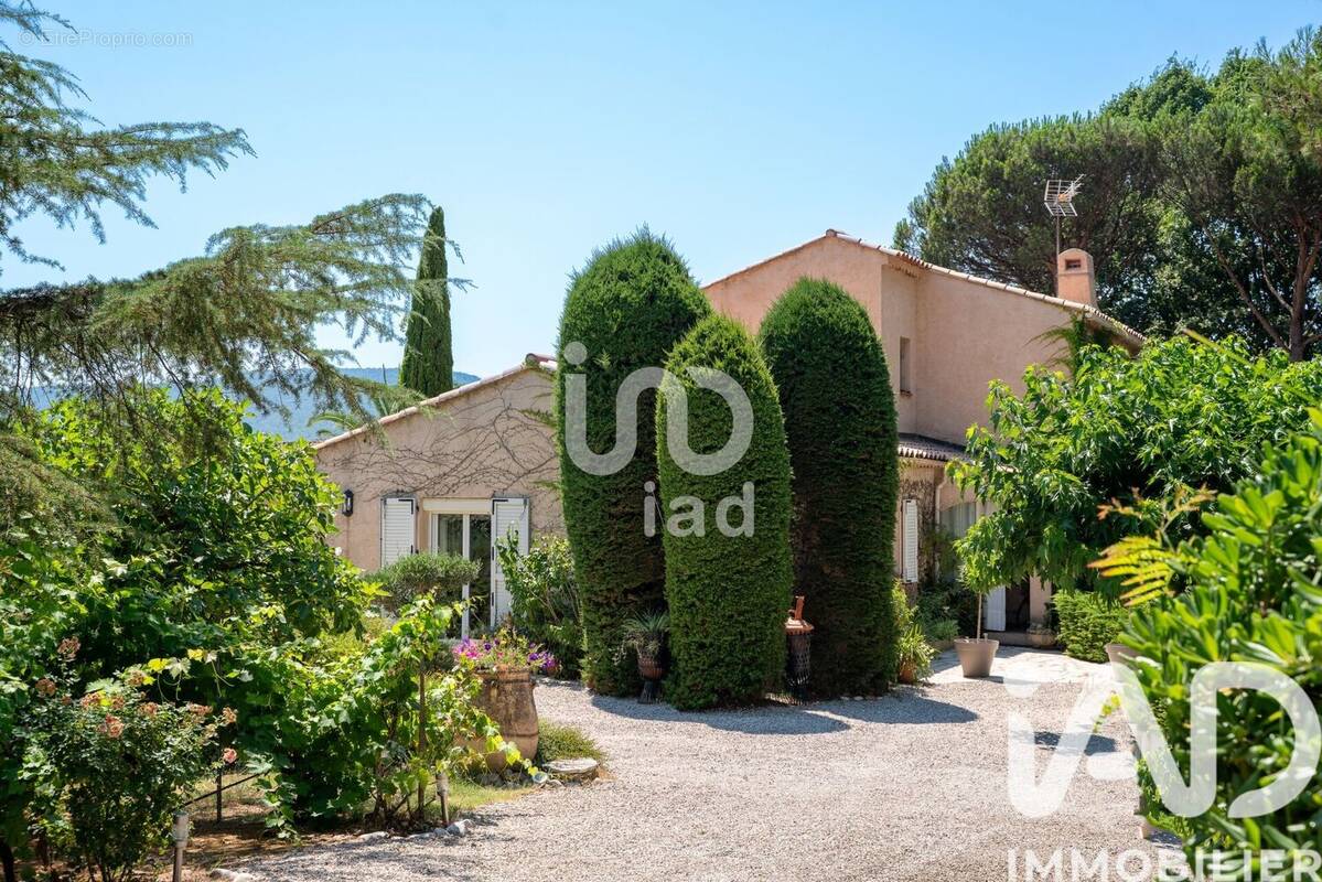 Photo 1 - Maison à GASSIN