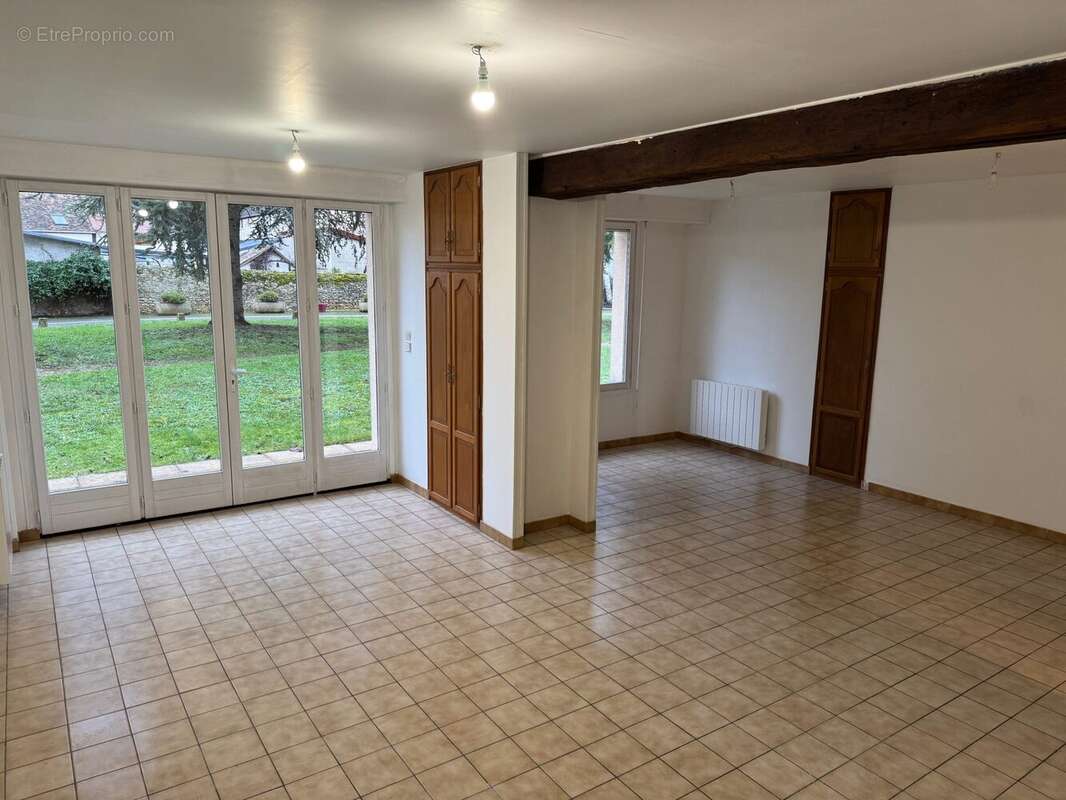 Appartement à PACY-SUR-EURE