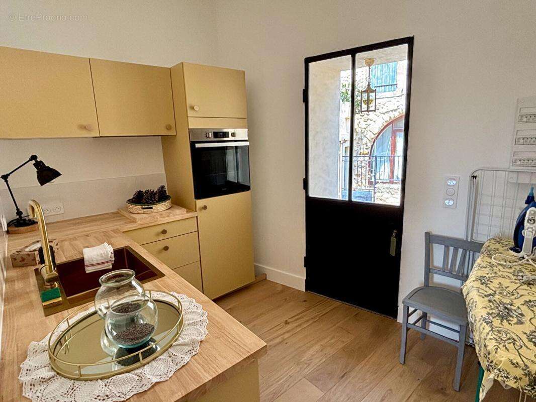 Maison en pierre rénovée avec piscine - photo 13