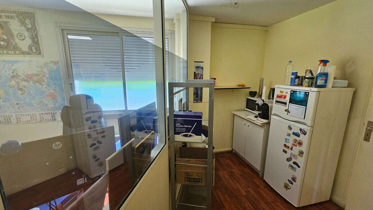 Commerce à SAINT-MAUR-DES-FOSSES