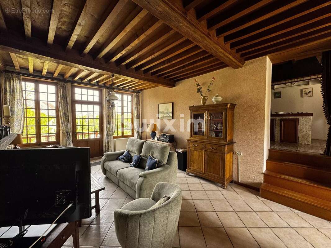 Maison à DOMECY-SUR-CURE