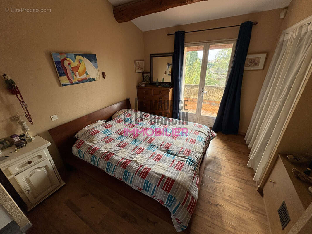 Maison à VACQUEYRAS