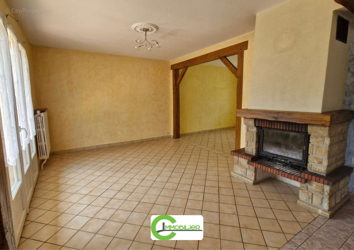 Maison à AUTHON-DU-PERCHE