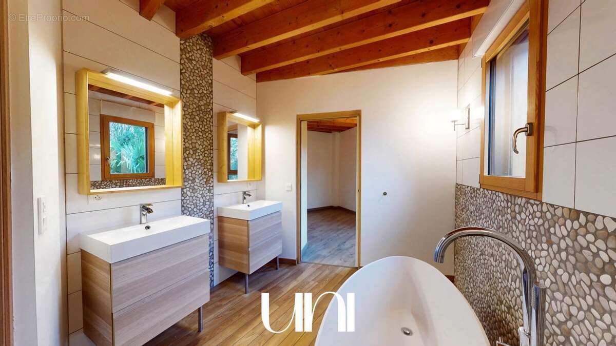 Maison à TOUFFREVILLE